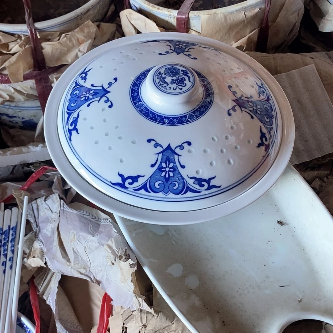 摆件甜****y8寸青花玲珑瓷碗