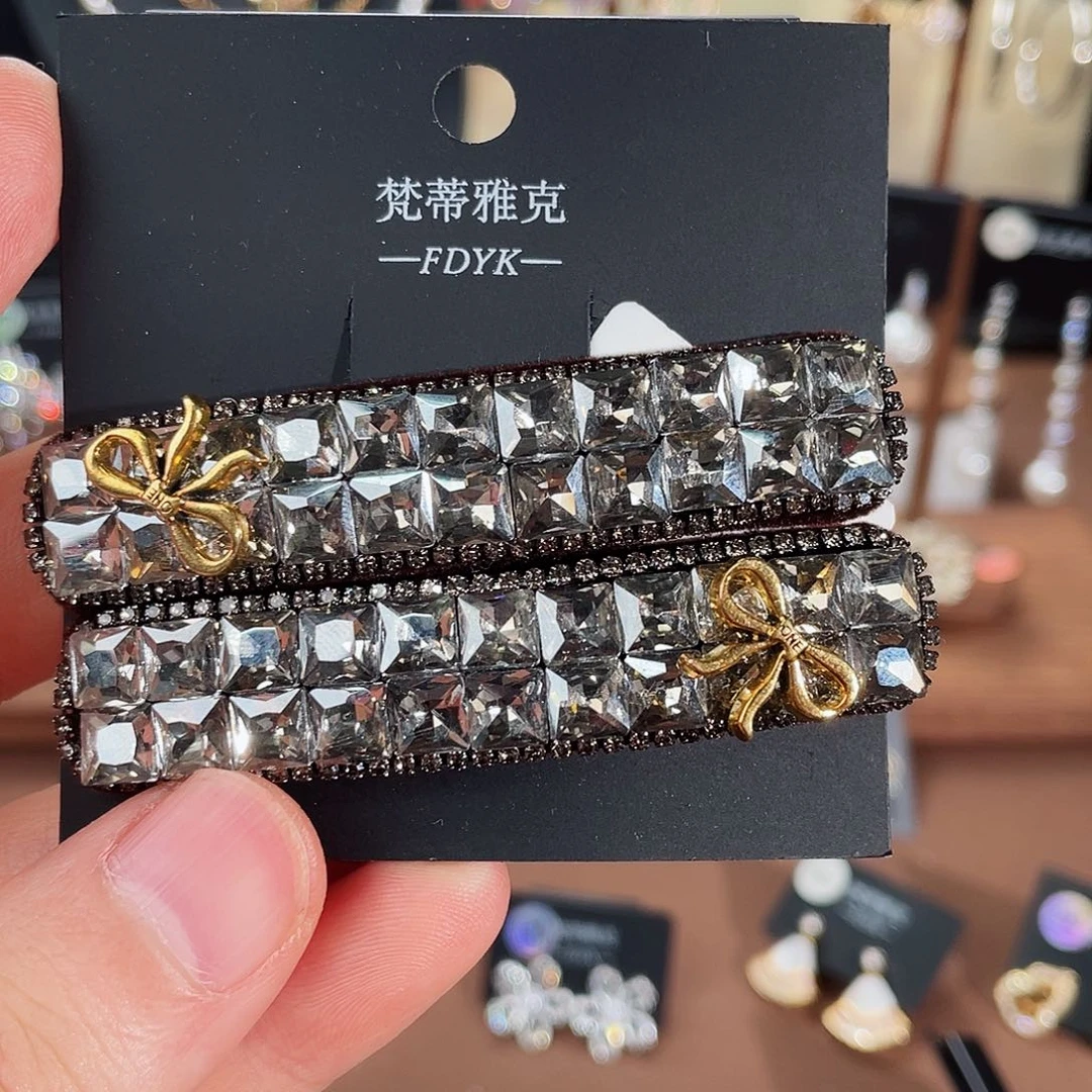 合金925银锆石梵8241