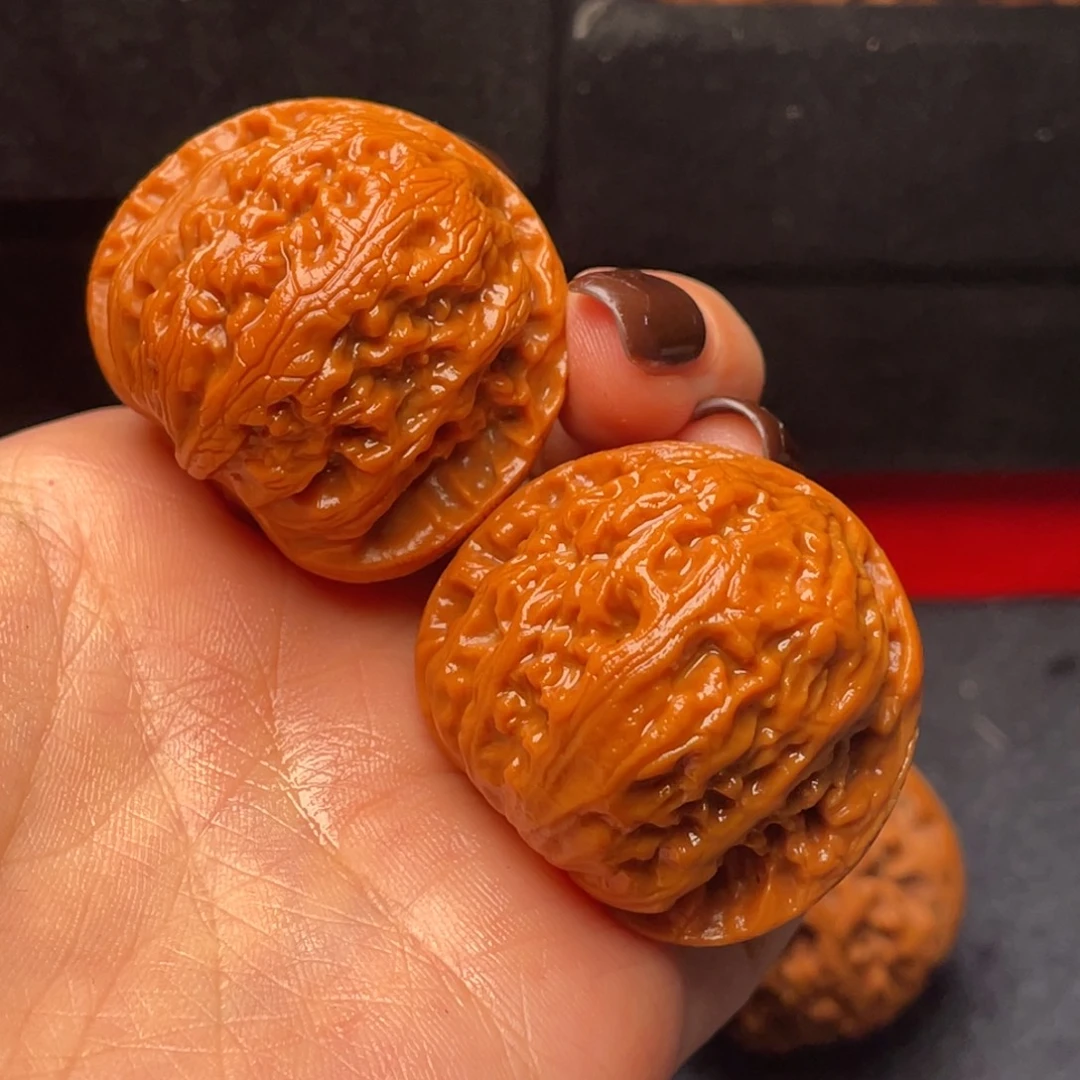 文玩核桃吊坠秦岭核桃51