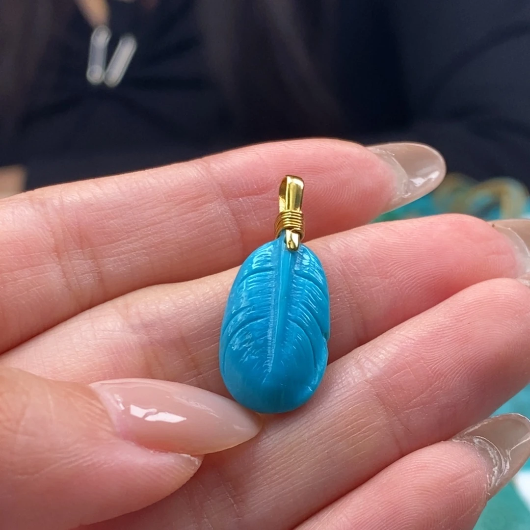 18K金镶嵌绿松石挂件