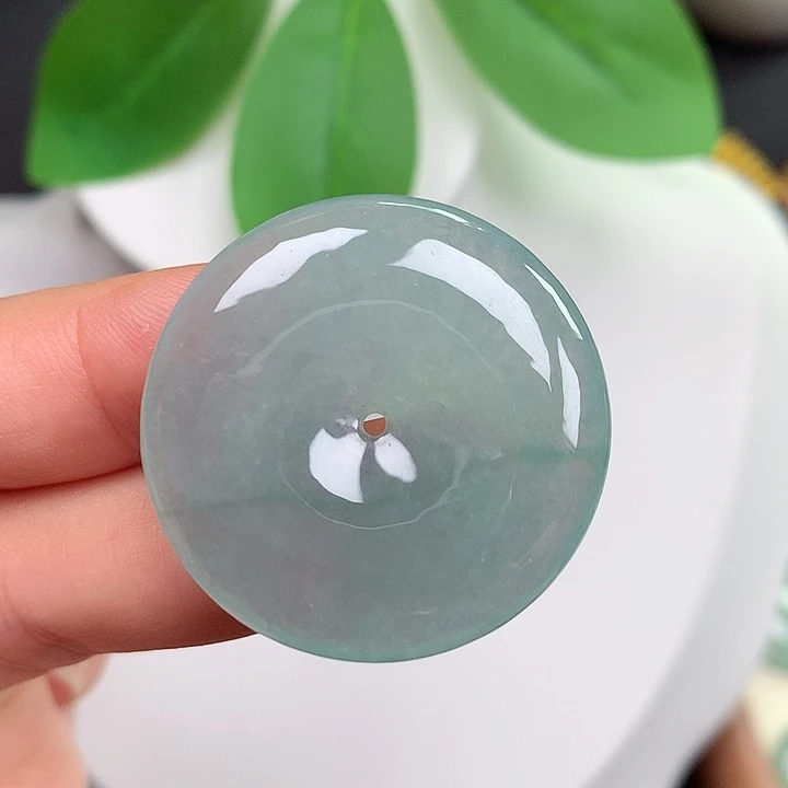 翡翠未镶嵌颈饰平安扣 31.4x5.8mm