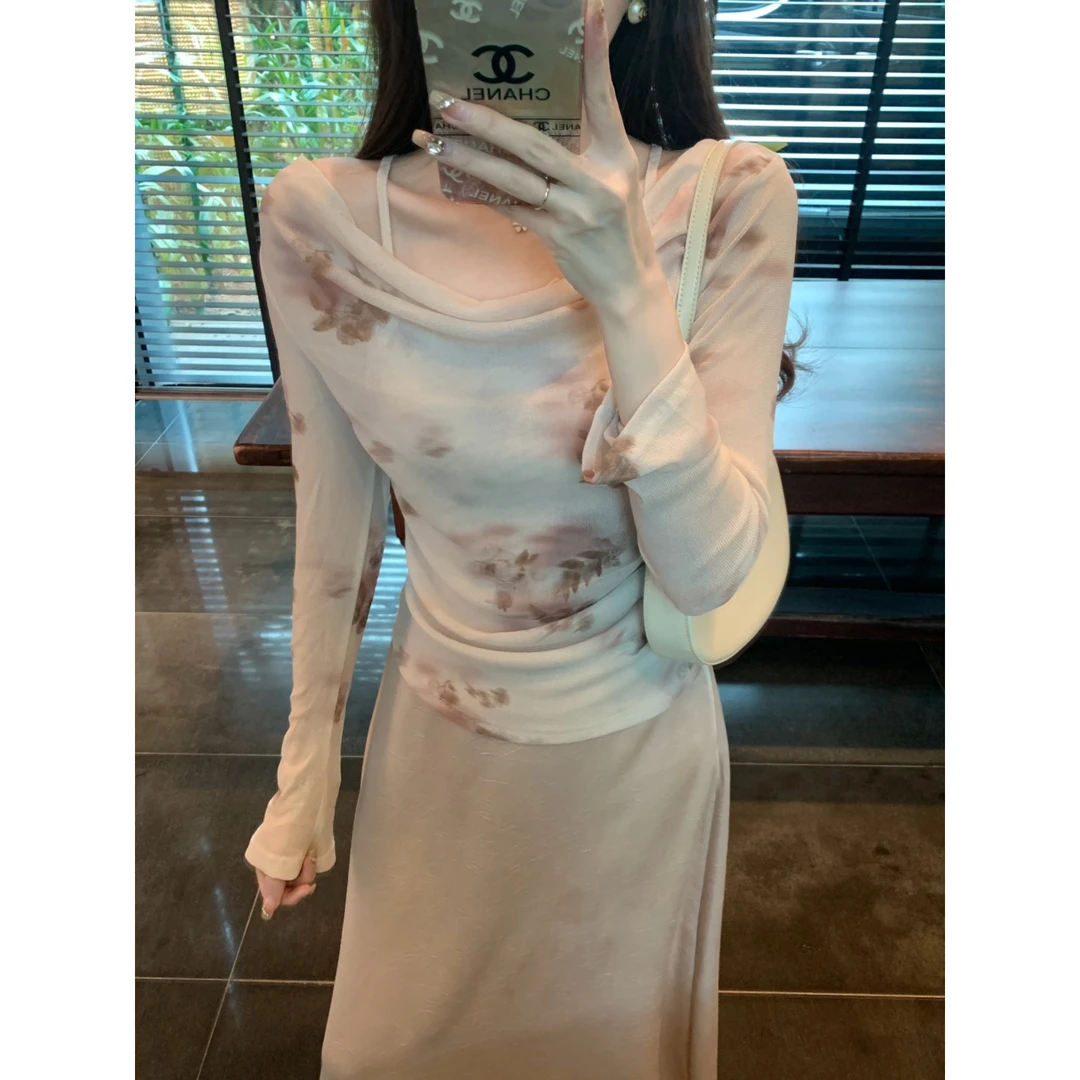 安安 温柔晕染感印花荡领上衣氤氲江南