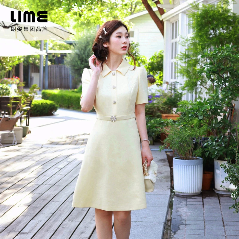 朗姿/莱茵【都市节拍】早秋气质翻领梭织连衣裙米黄色LDGC7AWOPK04