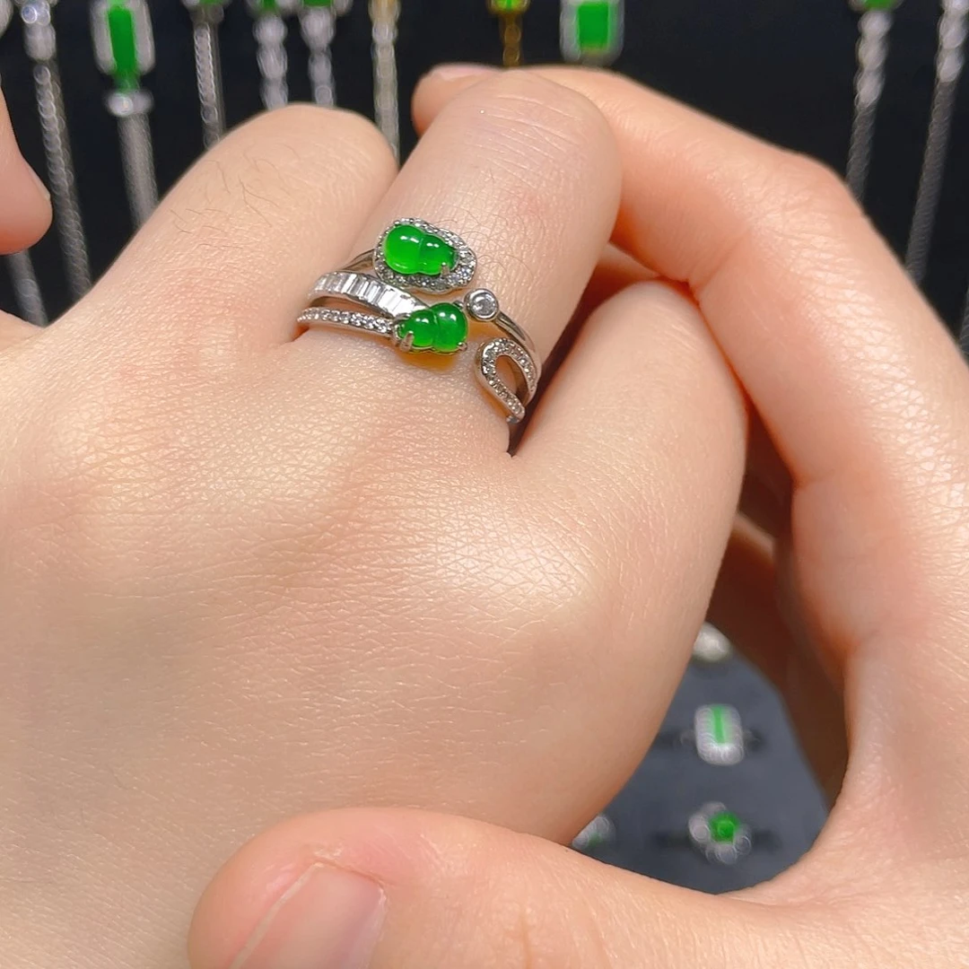 翡翠戒指银S925镶嵌戒指