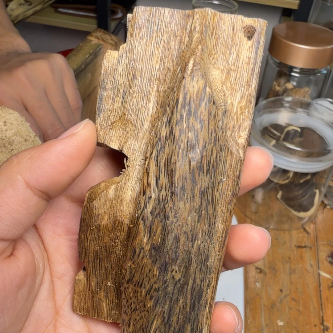 沉香块料沉香块料