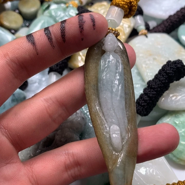 颈饰未镶嵌翡翠保真天然a货翡翠