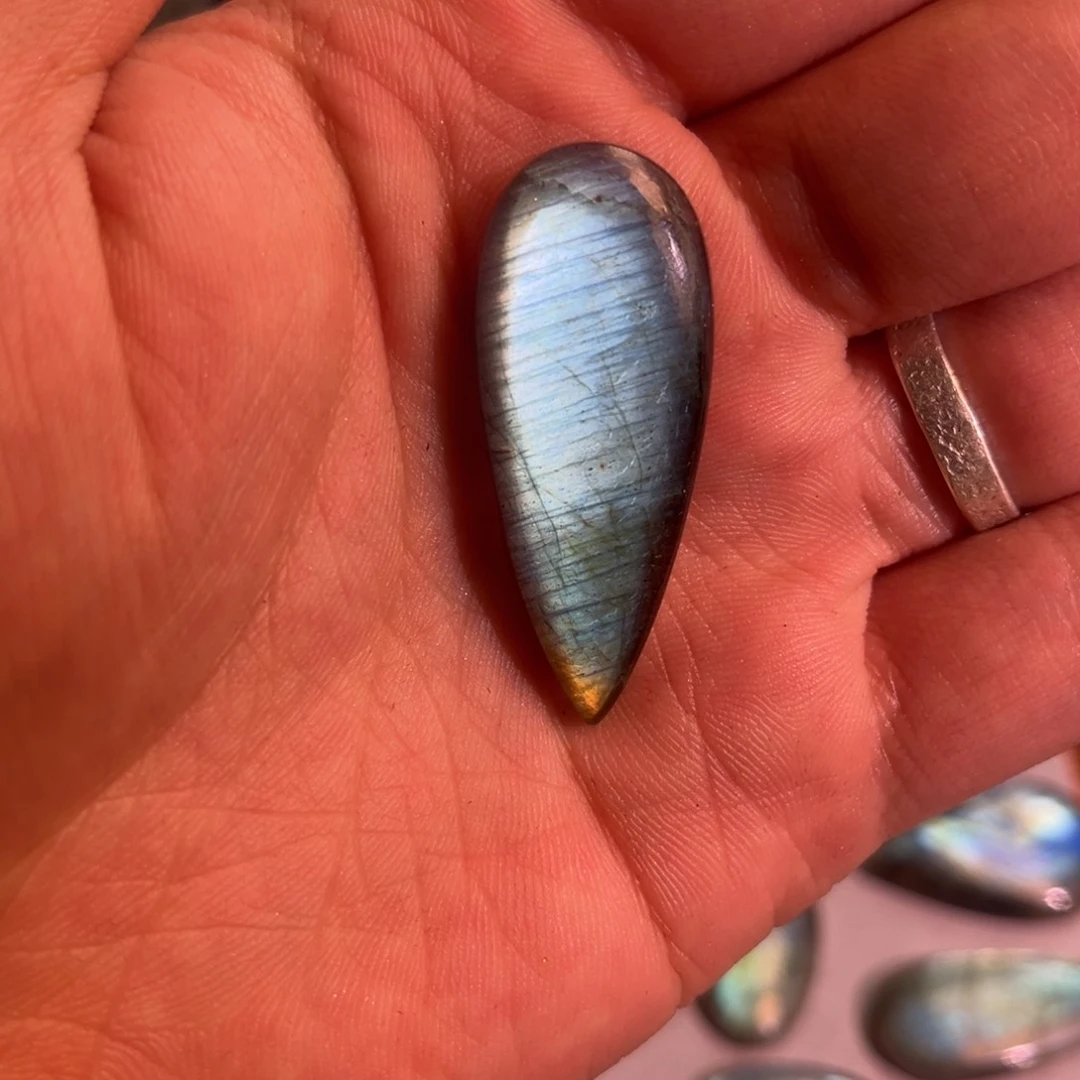 拉长石吊坠未镶嵌水****y