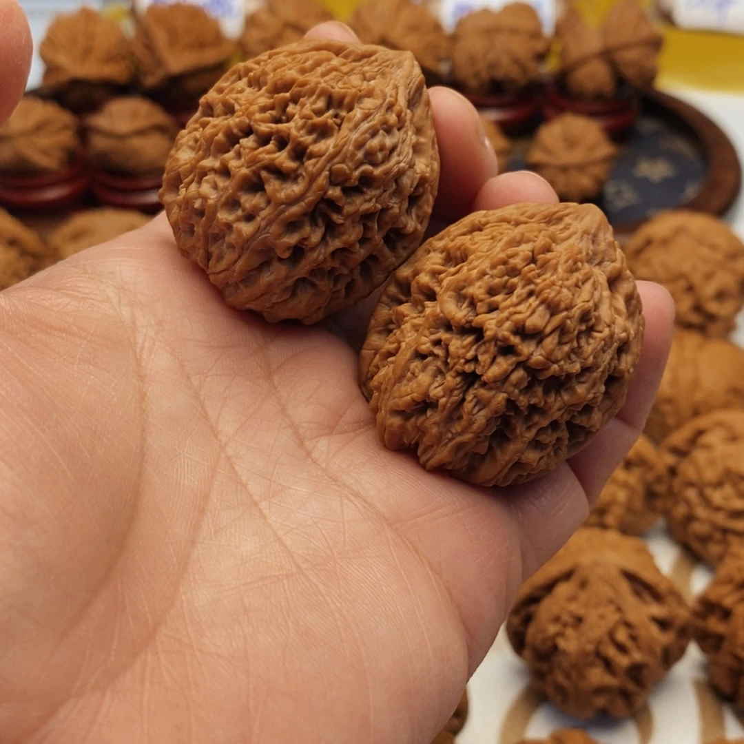 文玩核桃吊坠大蒜头37尺全品