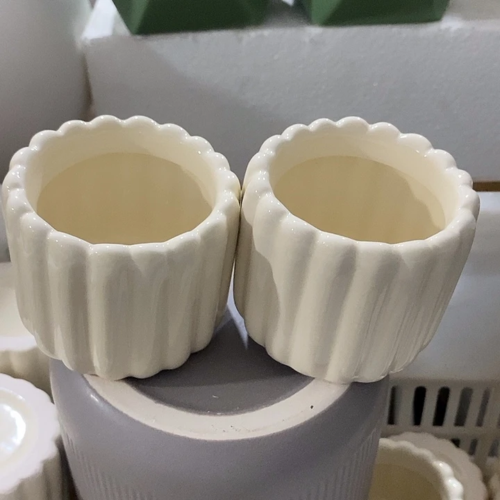 摆件陶盆有孔 微瑕介意勿拍