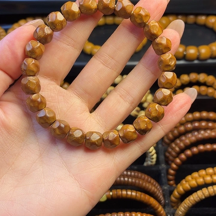 光***向紫金鼠手串实心鼠奶酪9.4