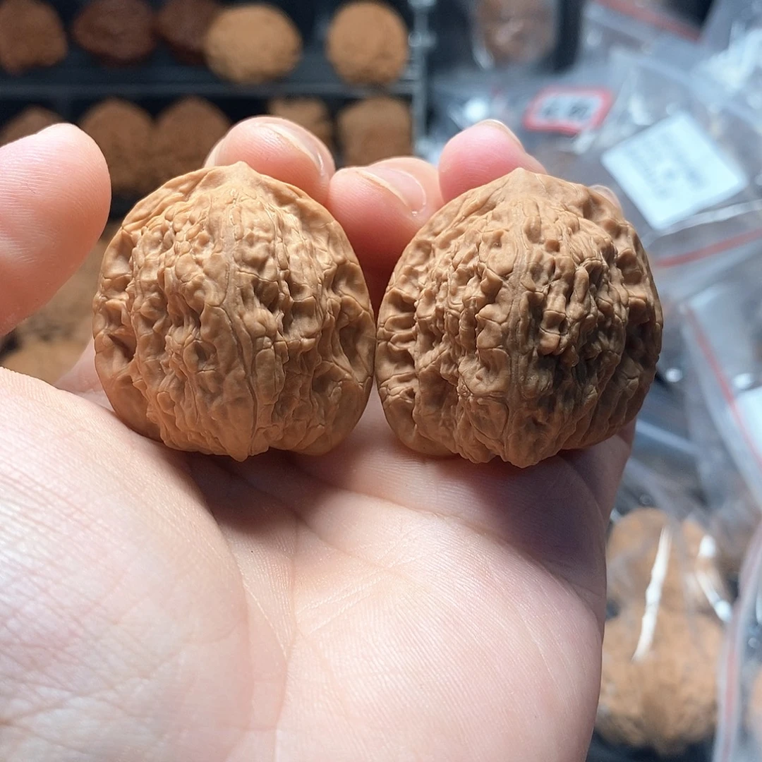 1文玩核桃宽城38-367