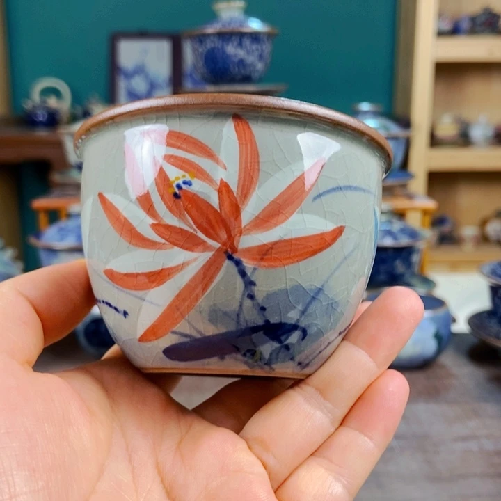 瓷片手工制作工艺精湛等