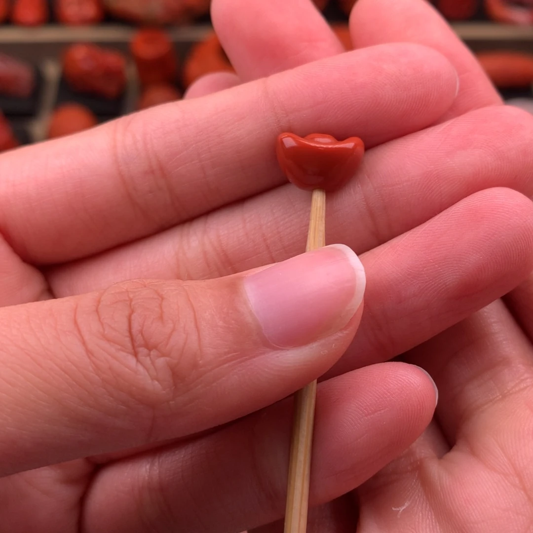 南红玛瑙未镶嵌元宝