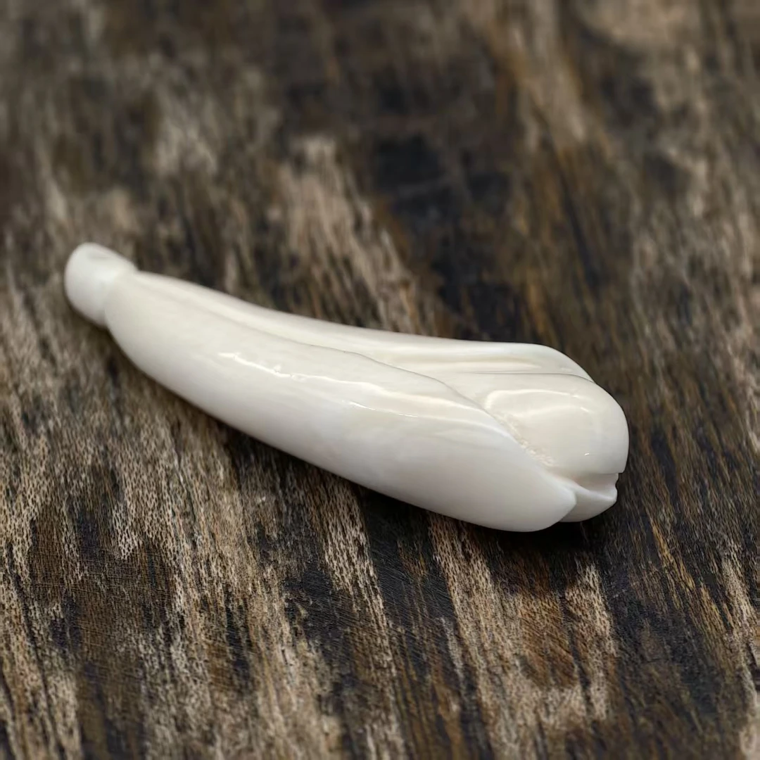 T062【玉兰花】精品猛犸象牙33.5*10左右文玩吊坠精工简约挂件