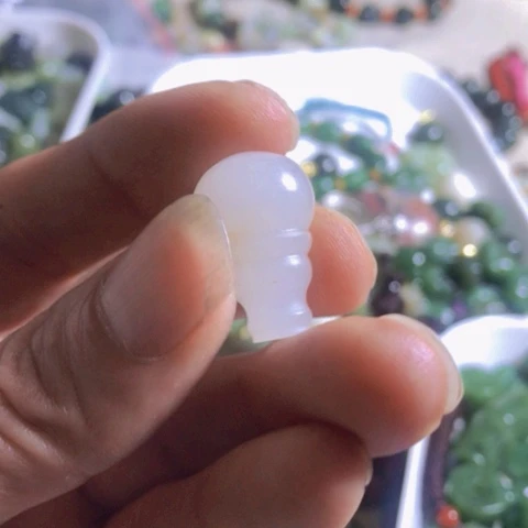 手链未镶嵌和田玉（碧玉）紫**忆