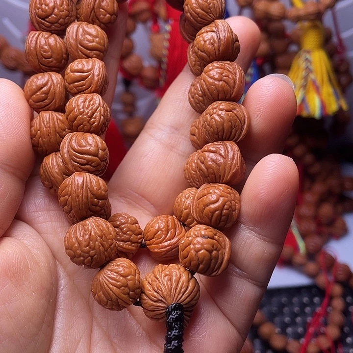 吊坠桃核龙纹桃枭