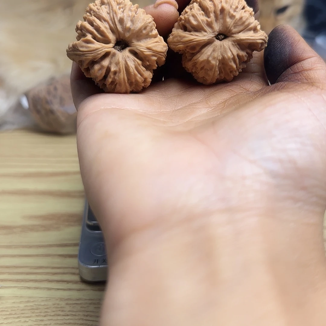 有***题吊坠桃核核桃核桃