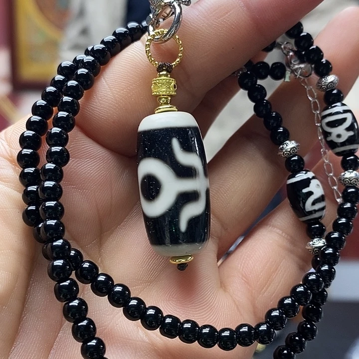 玛瑙/玉髓合金颈饰