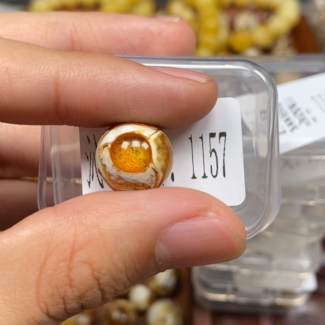 G***.把件猴头核桃沁色圆珠老型1157