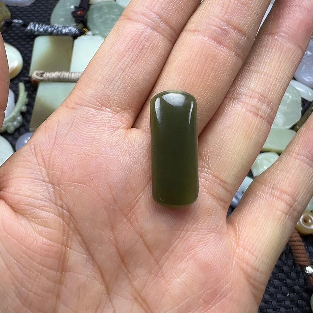 和田玉未镶嵌吊坠(不含链)福利漏，不退不换