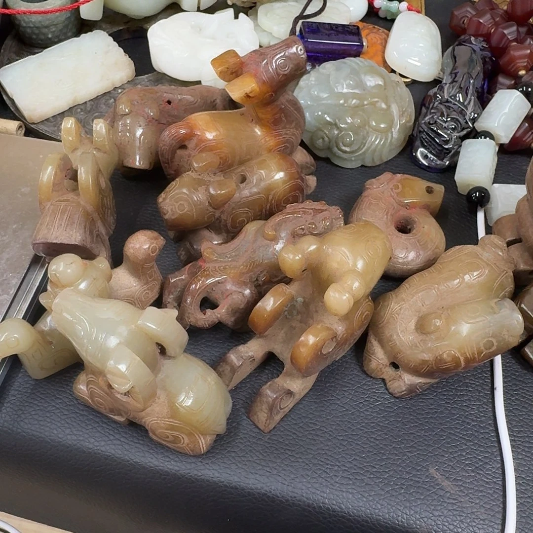 n***r和田玉（糖玉）未镶嵌挂件