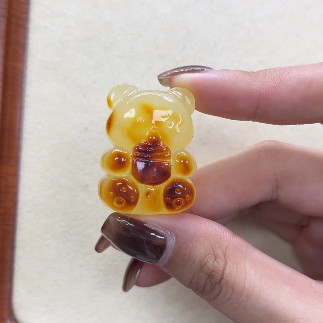 琥珀未镶嵌裸石天然琥珀蜜蜡熊可吊坠