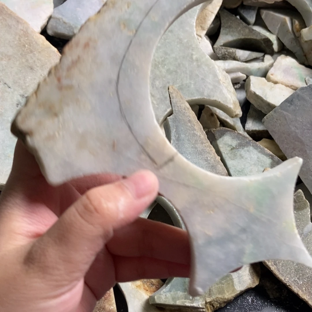 翡翠未镶嵌挂件天然翡翠