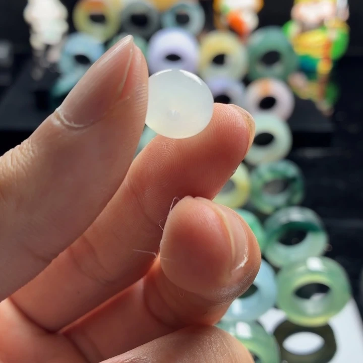 定制翡翠未镶嵌戒心