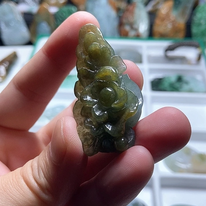 翡翠未镶嵌颈饰翡翠a货