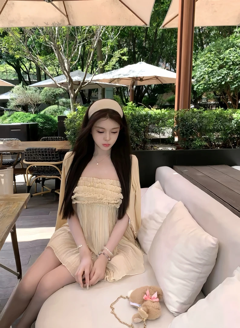 意式甜心 夏季新款纯欲风财阀千金显瘦气质设计感时尚性感连衣裙