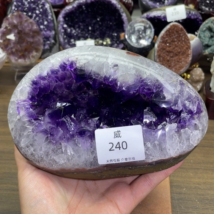 未镶嵌珠宝半成品水晶