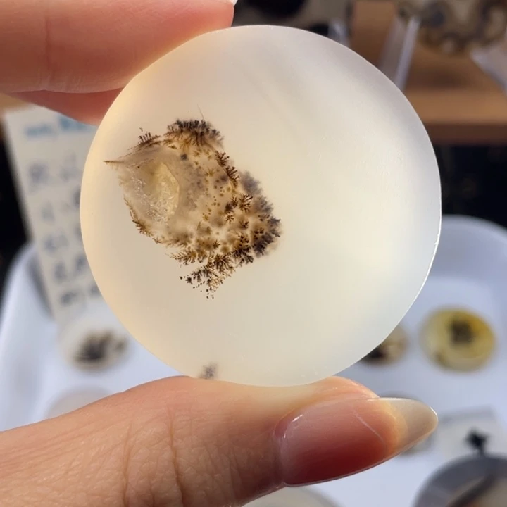 玛瑙/玉髓未镶嵌牌子