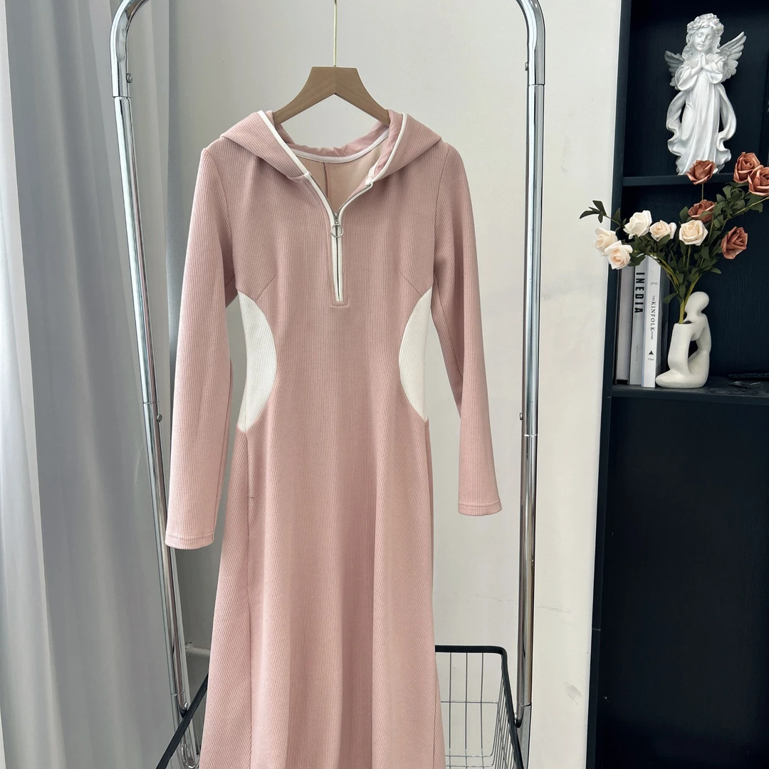 Design/25春季新款法式欧若风气质撞色百搭连衣裙 7323 BCK