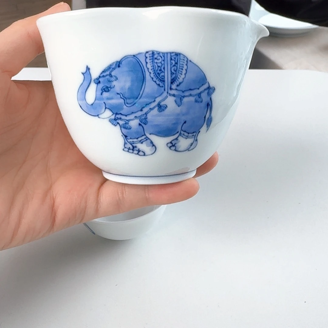 瓷片平户松山大象公道杯