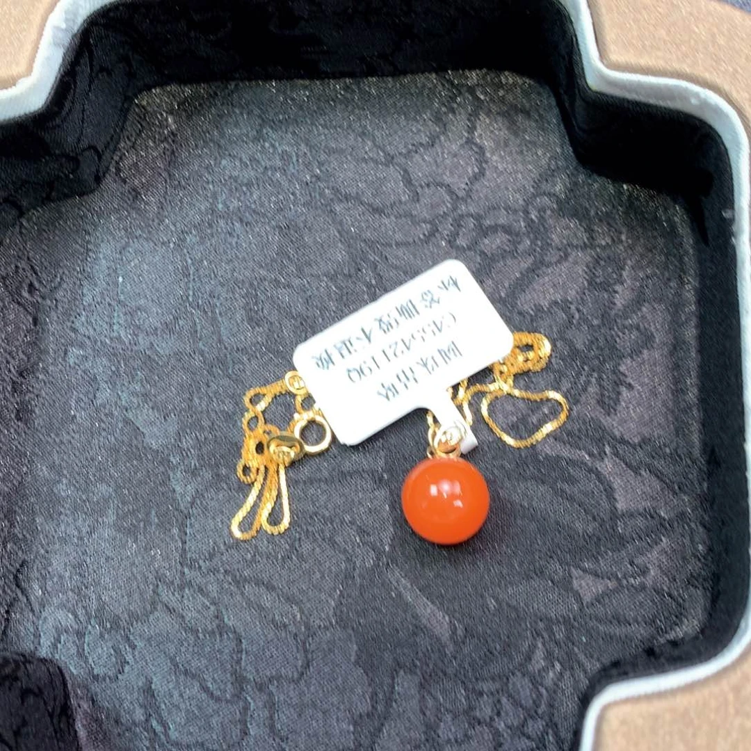 南红玛瑙圆珠吊坠未镶嵌