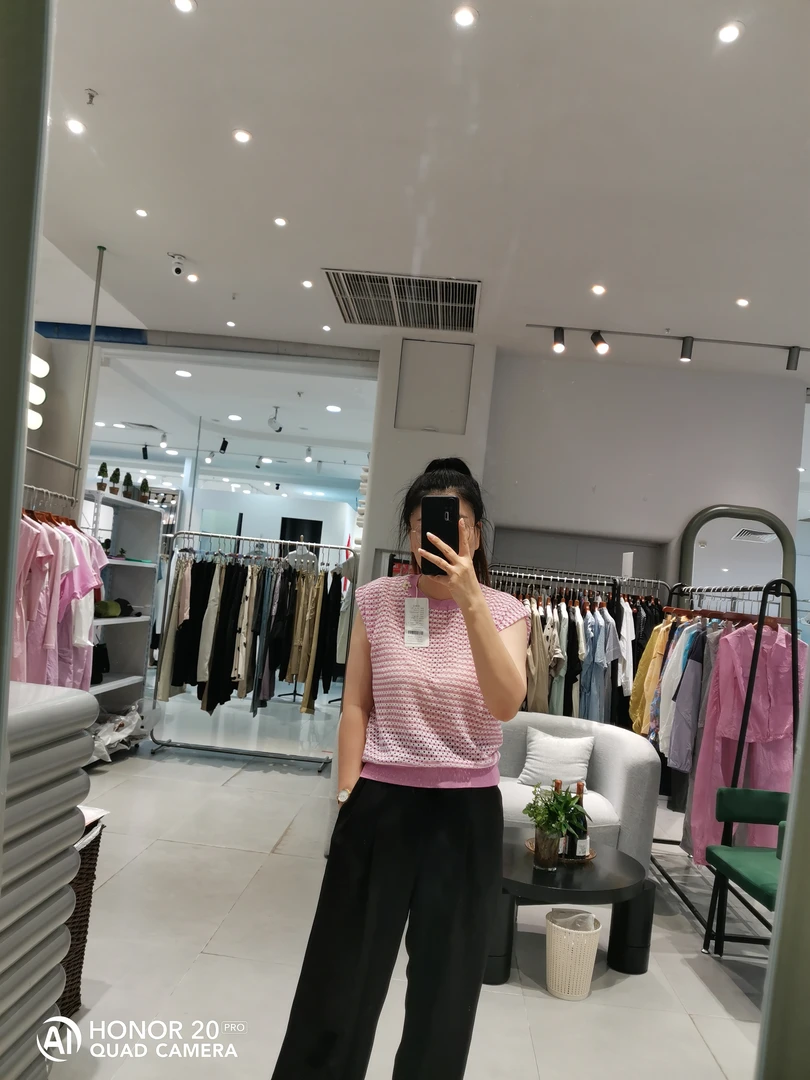 无袖镂空纯色女薄款短款毛针织衫运动时尚休闲红色