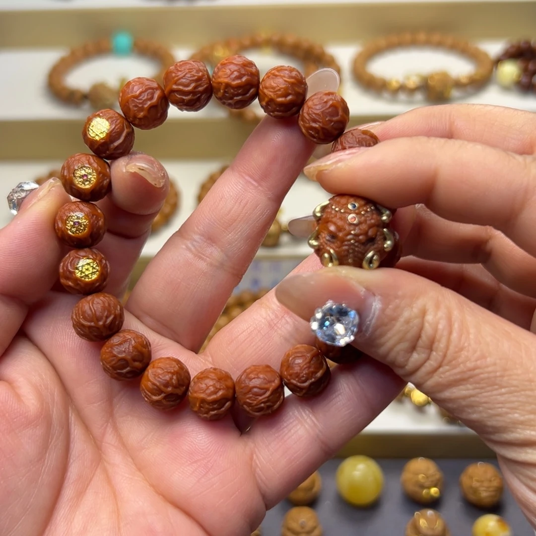 冰***冷手串猴头核桃毒液四标六牙像红串红配