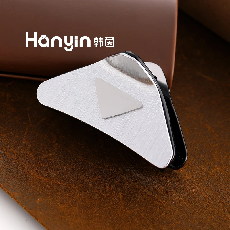 8cm高定韩版字母M拉丝面高抓力抓夹优雅个性发夹AAA