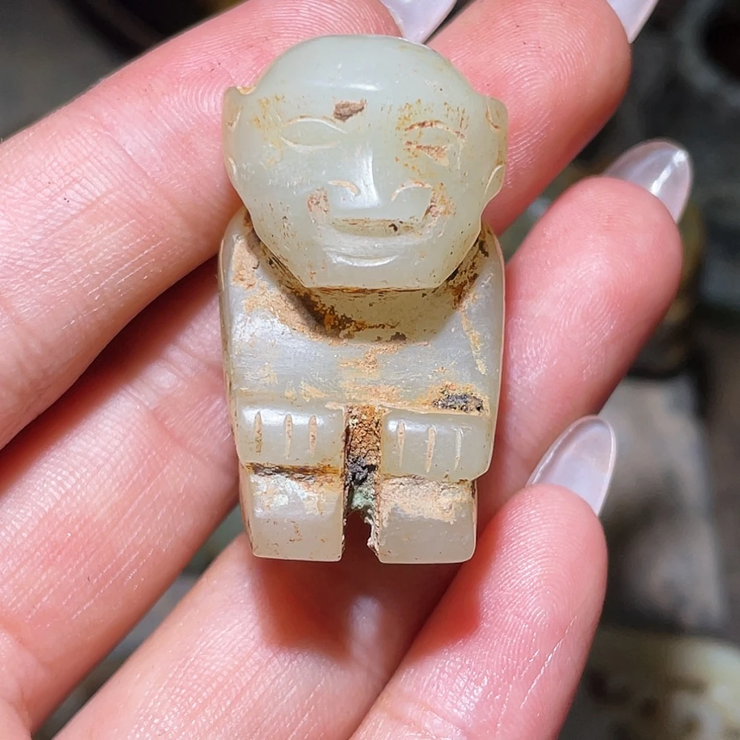 用***8和田玉（糖玉）未镶嵌挂件