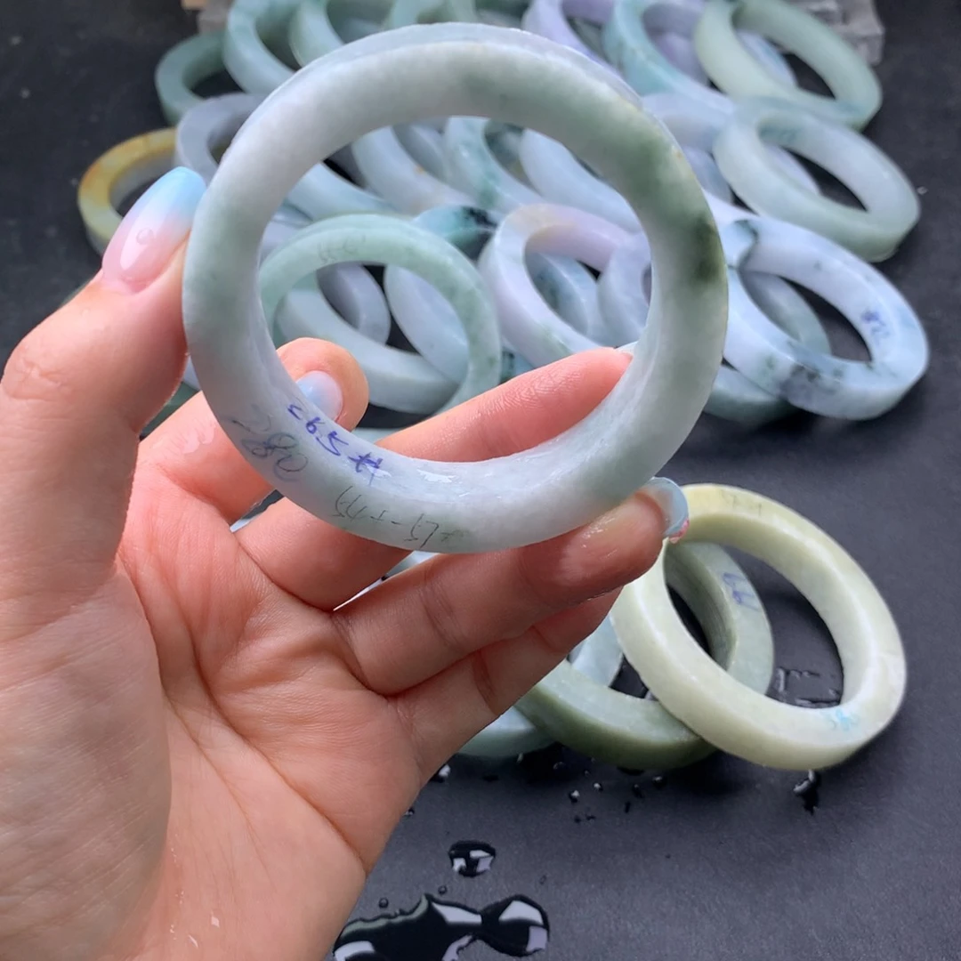 【闪购商品】未镶嵌手镯定制翡翠