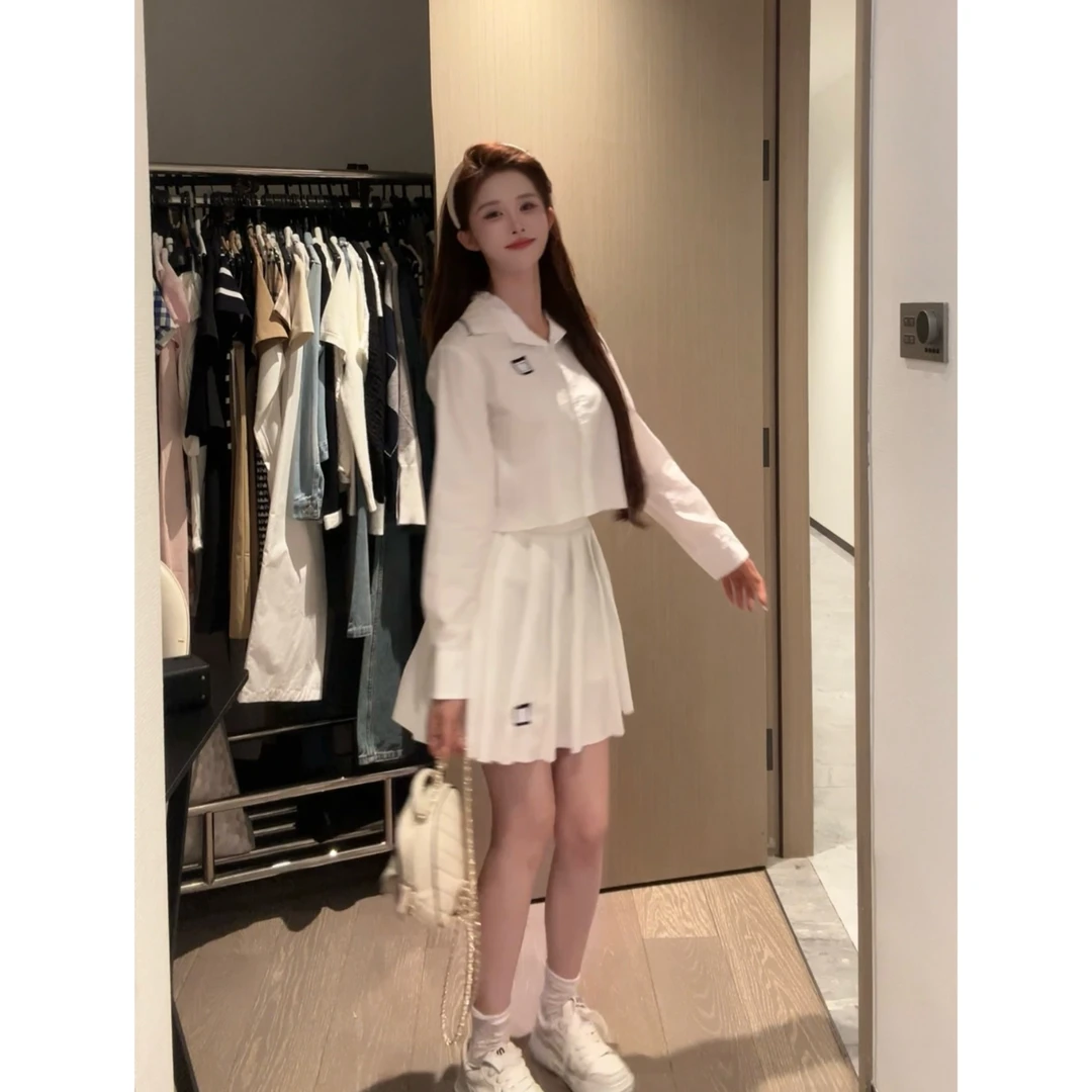 【SALE服饰】早秋翻领衬衫搭配百褶半裙套装学院风小个子休闲