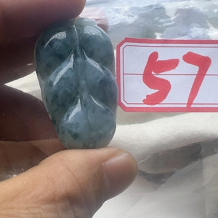 翡翠颈饰未镶嵌天然缅甸翡翠吊坠