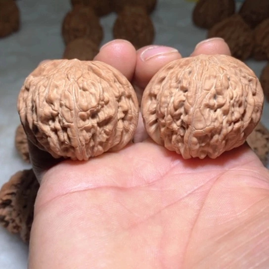 文玩核桃吊坠磨盘