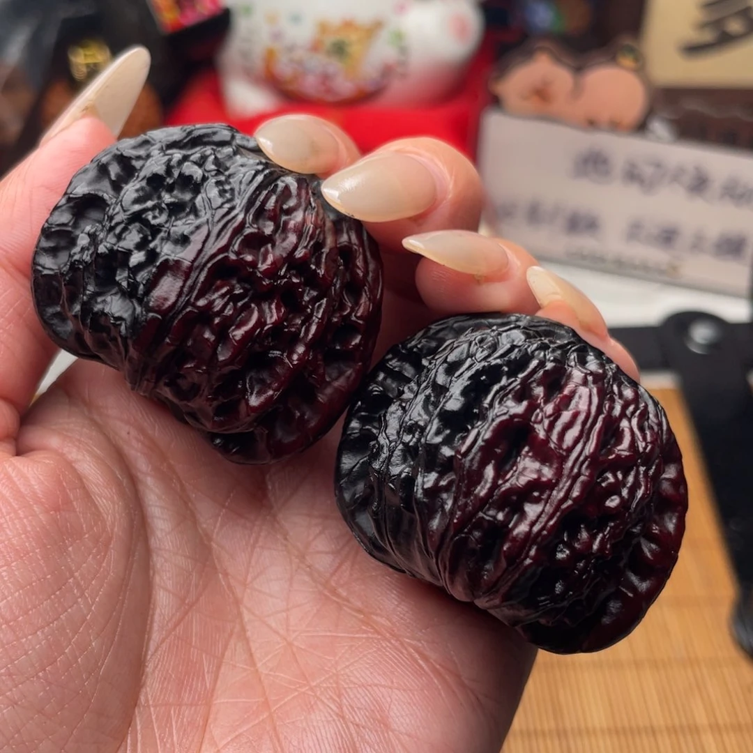 吊坠文玩核桃对彩狮子