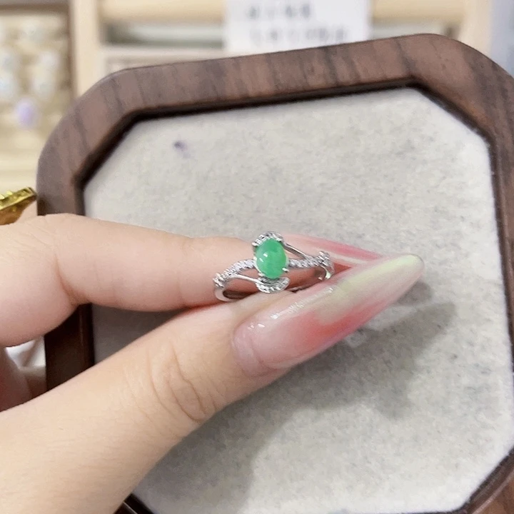 翡翠未镶嵌颈饰天然翡翠Ａ货