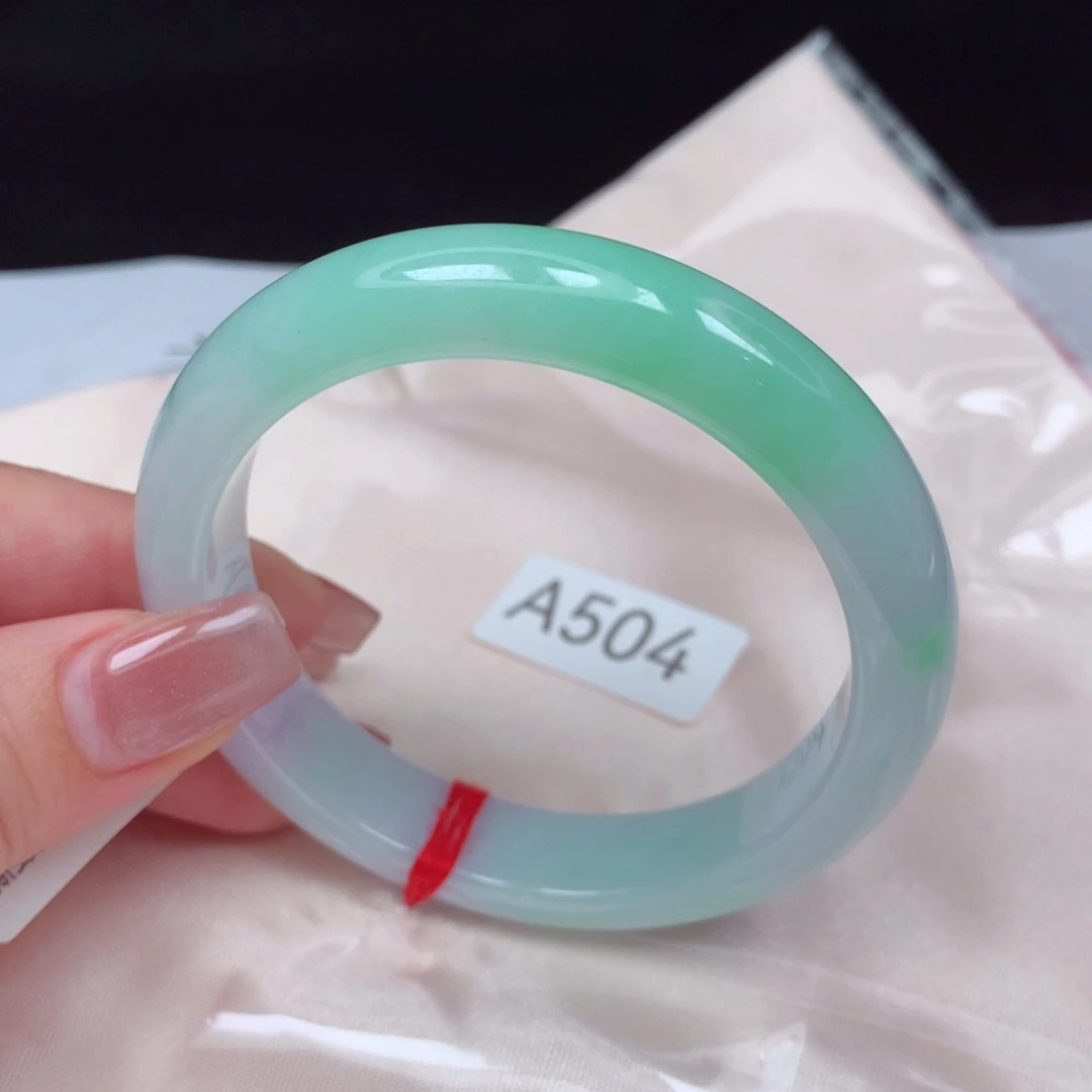 翡翠手镯未镶嵌手镯56