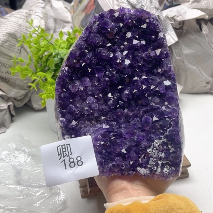 未镶嵌大型摆件（非配饰）水晶