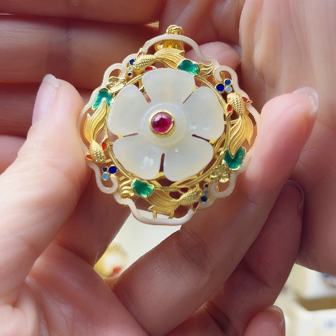 和田玉银S925镀金镶嵌颈饰