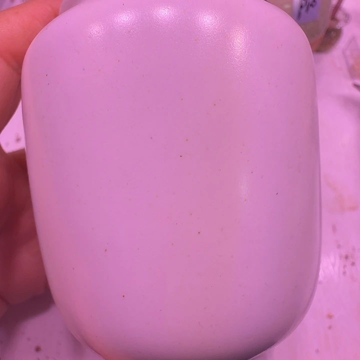 盆37，孤品白色胖胖盆，闲置处理不介意的拍！