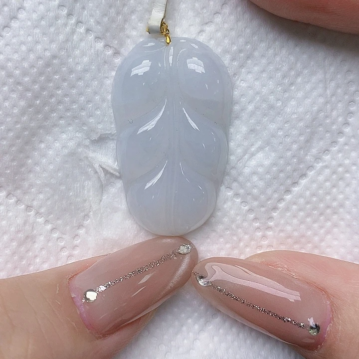 颈饰18K金镶嵌翡翠